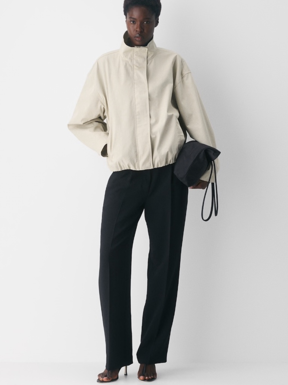 Aritzia The Effortless Pant